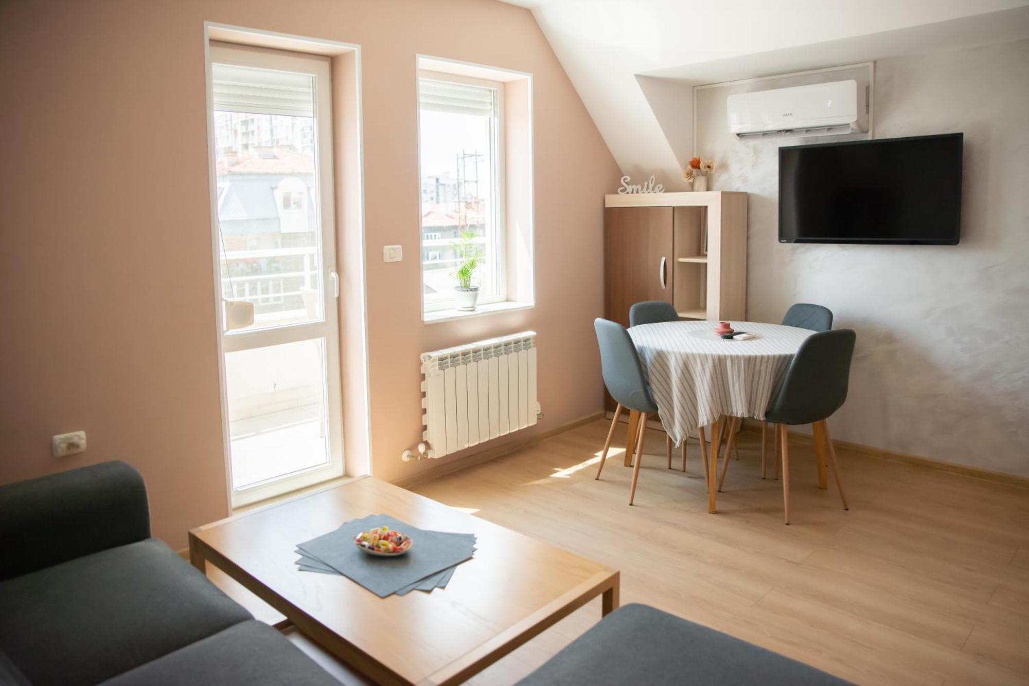 Mdm Apartment City Center 鲁塞 外观 照片